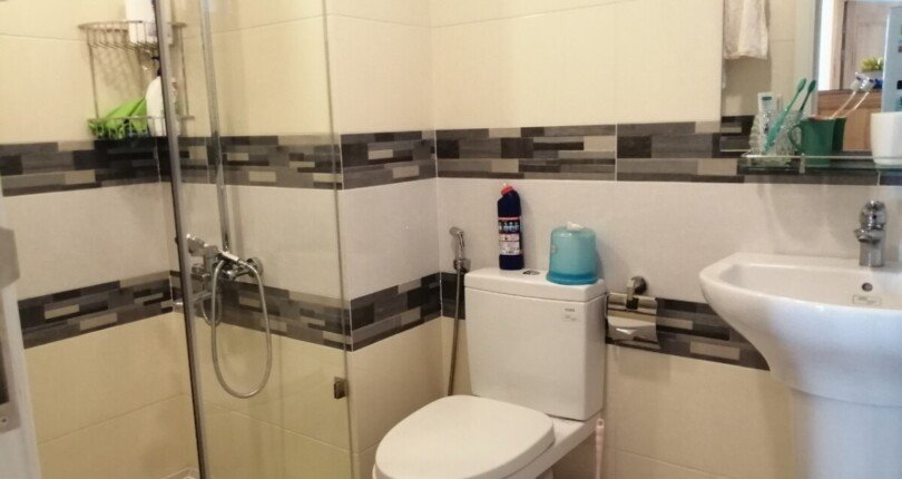 wc can ho can ban 1 810x430 - Bán căn góc, chung cư Scenic Valley 1, 77m2, giá 5.5 tỷ, nhà đang trống, đầy đủ nội thất.