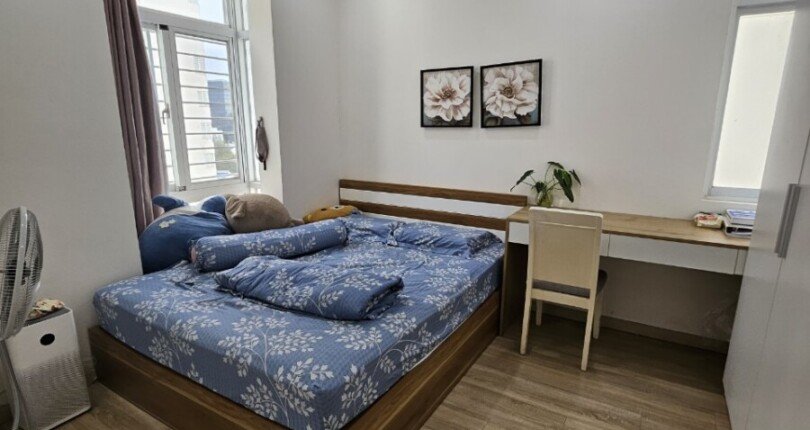 z5701311923652 19e48af8eb0e072831c5e3e67b6e96a6 810x430 - Chủ gửi bán căn hộ Sky Garden 3, 68m2, 2 phòng ngủ tầng trung