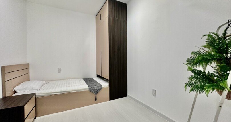 z5772032010325 ae462a0aa6e5dfb6d5ae2e518989c2d3 810x430 - Cần bán căn hộ Duplex Hưng Vượng 3, nhà đẹp tiện ở ngay