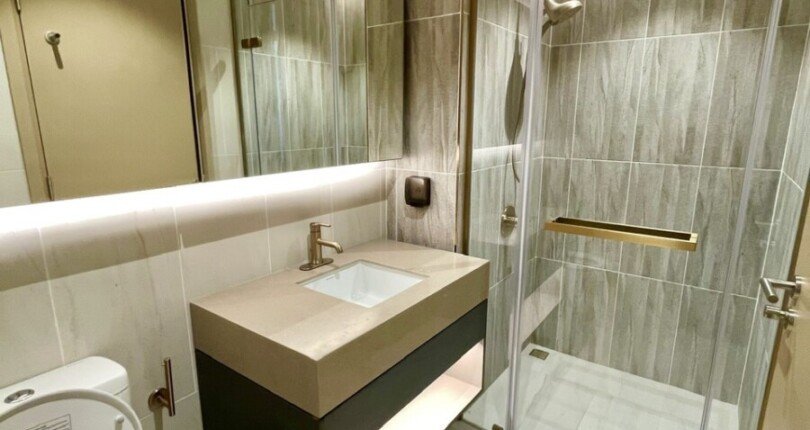 1I7I910KN 9ISMGT 810x430 - Cho thuê 2PN Antonia mới 100% diện tích 81 m2 có nội thất đẹp