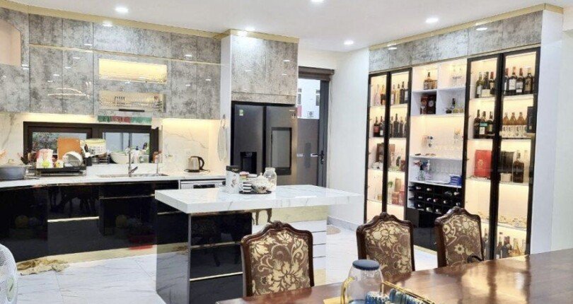 IMG 3591 810x430 - BIỆT THỰ ĐƠN LẬP HAI MẶT TIỀN – CÓ HỒ BƠI LỚN – KHU NAM THÔNG – PMH