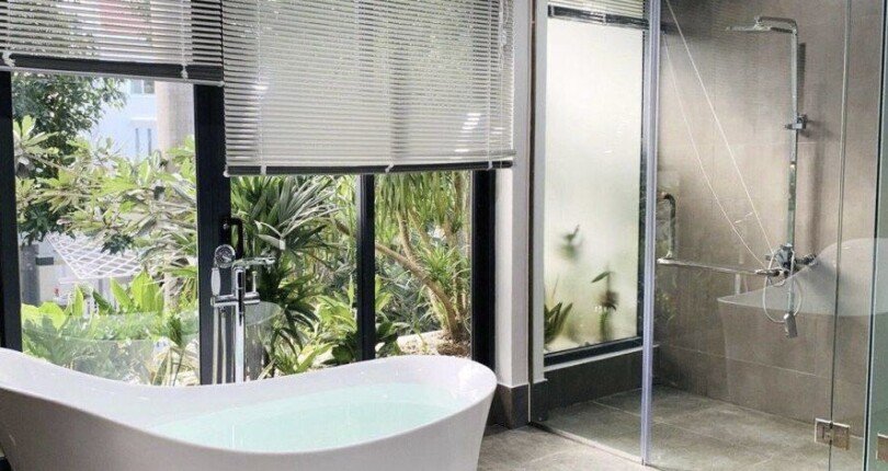 IMG 3593 810x430 - BIỆT THỰ ĐƠN LẬP HAI MẶT TIỀN – CÓ HỒ BƠI LỚN – KHU NAM THÔNG – PMH