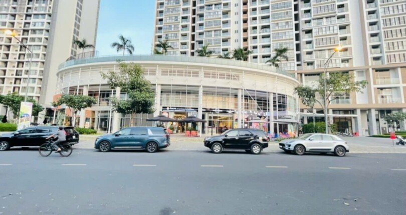 IMG 3665 810x430 - Bán shophouse Midtown Phú Mỹ Hưng, Quận 7 vị trí đẹp view sông cạnh Starbuck