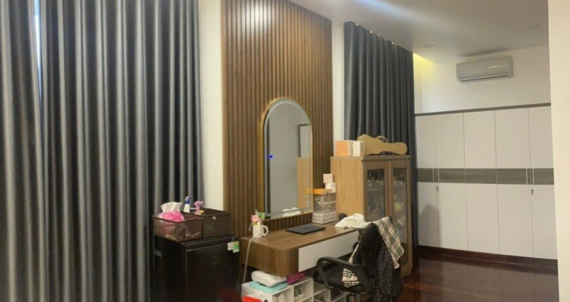 IMG 3727 810x430 - Bán biệt thự liên kế Mỹ Thái Phú Mỹ Hưng, Quận 7 có 4 phòng ngủ hướng đông bắc