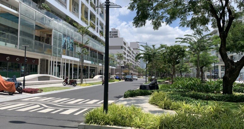 IMG 3741 810x430 - Bán shophouse Garden Court 1 Phú Mỹ Hưng, Quận 7 có 1 lầu đang cho thuê 90 triệu/tháng