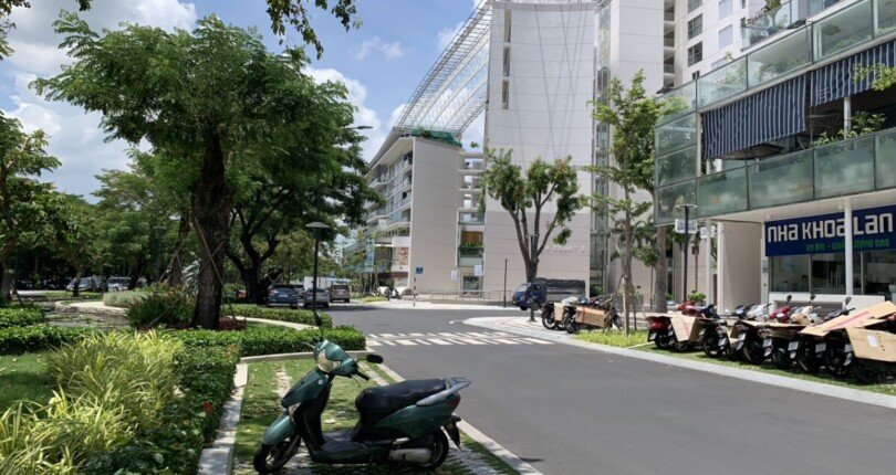 IMG 3742 810x430 - Bán shophouse Garden Court 1 Phú Mỹ Hưng, Quận 7 có 1 lầu đang cho thuê 90 triệu/tháng