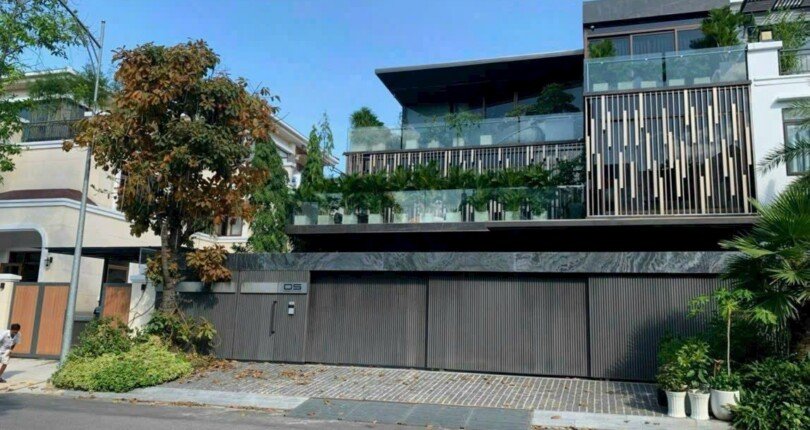 IMG 3744 810x430 - Bán hoặc cho thuê biệt thự tứ lập Mỹ Gia 1 Phú Mỹ Hưng Quận 7 có 5 phòng ngủ, hồ bơi, thang máy