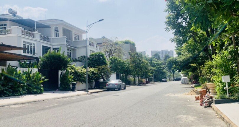 IMG 3753 810x430 - Bán hoặc cho thuê biệt thự tứ lập Mỹ Gia 1 Phú Mỹ Hưng Quận 7 có 5 phòng ngủ, hồ bơi, thang máy