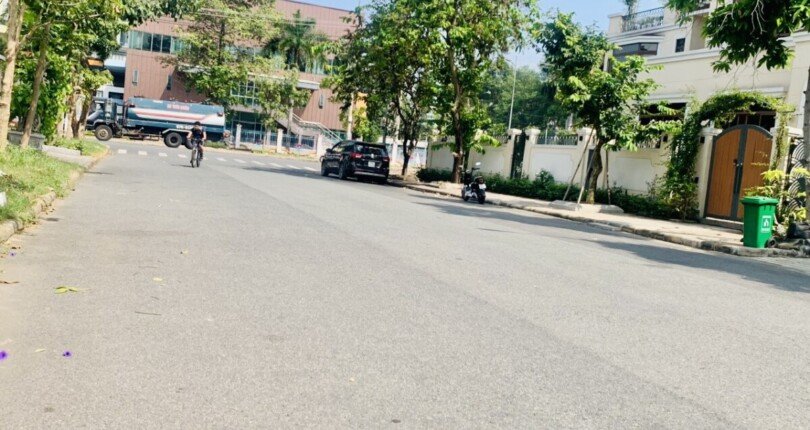 IMG 3754 810x430 - Bán hoặc cho thuê biệt thự tứ lập Mỹ Gia 1 Phú Mỹ Hưng Quận 7 có 5 phòng ngủ, hồ bơi, thang máy