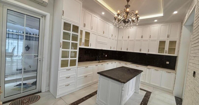 IMG 3773 810x430 - Bán biệt thự khu compound Nam Phú, Tân Thuận Đông, Quận 7 có 5 phòng ngủ gần sông