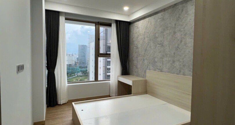 IMG 3814 810x430 - [ FOR RENT ] Cho thuê căn hộ Midotwn - M8 (The Peak ) 3 phòng ngủ giá 2400 usd