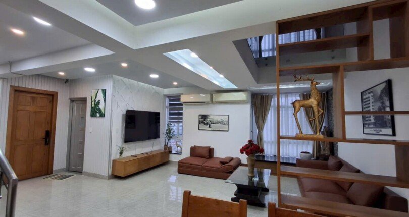 IMG 3983 810x430 - (VIP)Cho thuê Penhouse Sky Garden 3 - Phú Mỹ Hưng Có 3 phòng ngủ, full nội thất+sân vườn