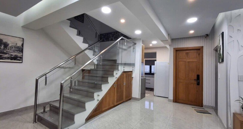 IMG 3985 810x430 - (VIP)Cho thuê Penhouse Sky Garden 3 - Phú Mỹ Hưng Có 3 phòng ngủ, full nội thất+sân vườn