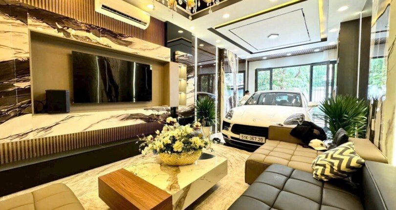 IMG 4035 810x430 - Nhà đẹp 13,5 tỷ ! Thiết kế như biệt thự Cách Phú Mỹ Hưng 100m tại KDC NAM LONG diện tích 4x20m
