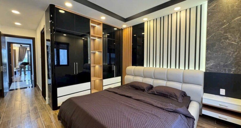 IMG 4039 810x430 - Nhà đẹp 13,5 tỷ ! Thiết kế như biệt thự Cách Phú Mỹ Hưng 100m tại KDC NAM LONG diện tích 4x20m
