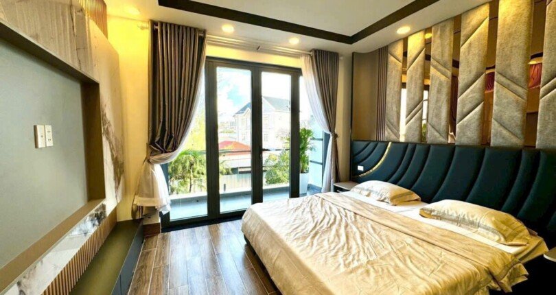 IMG 4043 810x430 - Nhà đẹp 13,5 tỷ ! Thiết kế như biệt thự Cách Phú Mỹ Hưng 100m tại KDC NAM LONG diện tích 4x20m