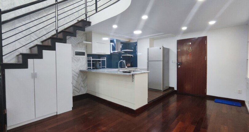 ban can ho duplex sly garden 1 26 810x430 - Cho thuê căn hộ Duplex Sky Garden 1. DT 120m2 Nhà đẹp Nội Thất Mới- 3 Phòng-2wc- Giá 25 Triệu/Tháng