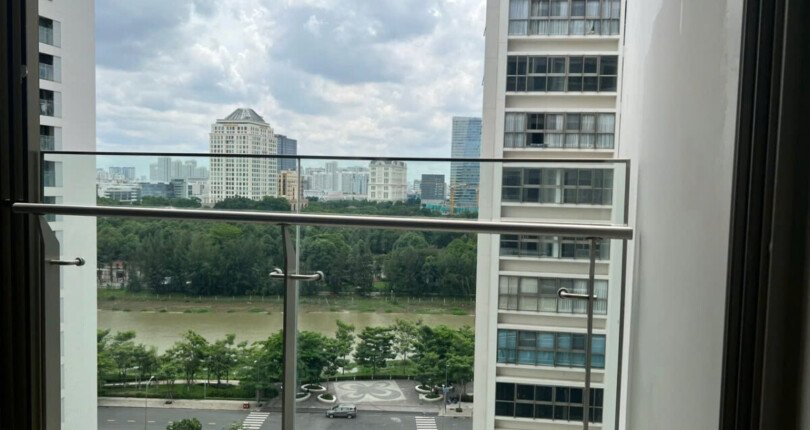 ban can ho midtown m7 4 810x430 - Bán căn hộ Midtown Tòa M7. DT 82m2 Nội thất chủ đầu tư. Lầu Trung- Tặng kèm ô xe- Giá 7.3 Tỷ