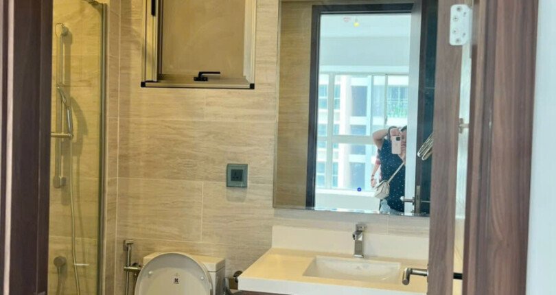 ban can ho midtown m7 6 810x430 - Bán căn hộ Midtown Tòa M7. DT 82m2 Nội thất chủ đầu tư. Lầu Trung- Tặng kèm ô xe- Giá 7.3 Tỷ