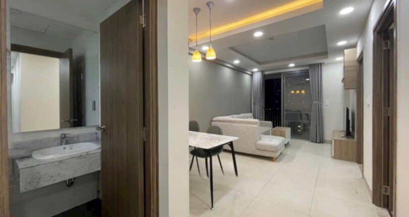 ban can ho saigon south 6 810x430 - Cần bán căn hộ Saigon South. DT 65m2 Nhà đẹp lầu trung- Nội thất đầy đủ- Đang cho thuê 13 Triệu. Giá bán 3.850 Tỷ