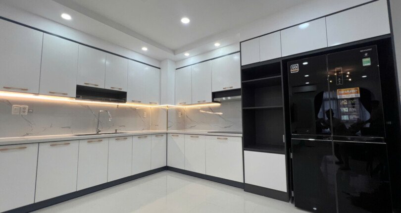 ban can ho sky garden 2 8 810x430 - Bán căn hộ Sky Garden 2. DT 88m2- Lầu Trung- Nhà mới decor nội thất mới- 3 Phòng-2wc- Giá bán 4.850 Tỷ