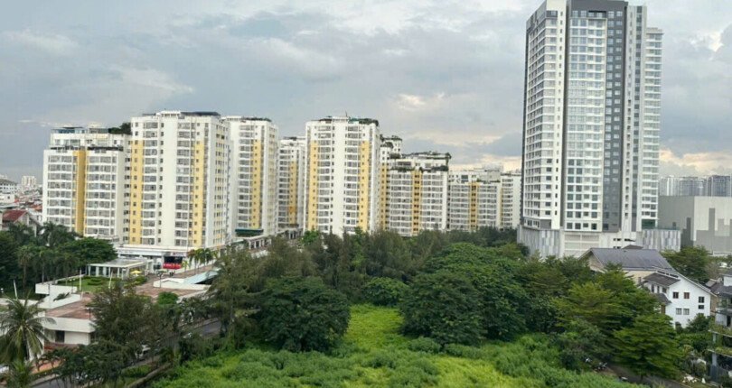 ban can ho sky garden 3 1 6 810x430 - Bán căn hộ Sky Garden 3. DT 68m2 Nhà đẹp View trực diện hồ bơi- 2pn-2wc- Giá bán 4.390 Tỷ