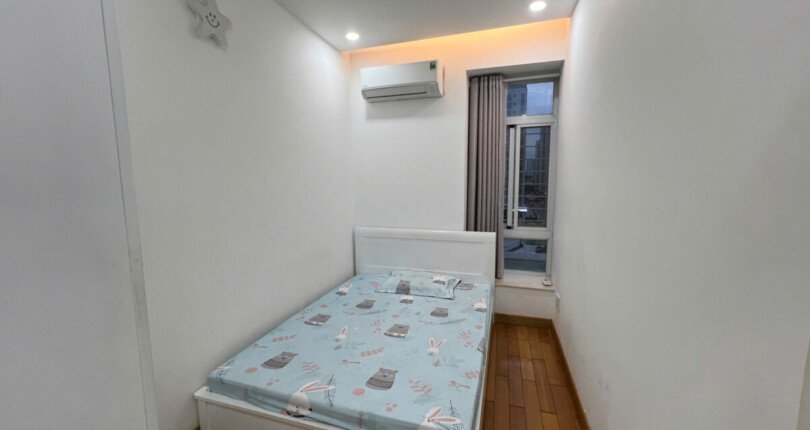 ban can ho sky garden 3 12 5 810x430 - Bán nhanh căn hộ Sky Garden 3. Căn góc diện tích 72m2 Nhà đẹp- View trực diện hồ bơi- Giá 4.450 Tỷ