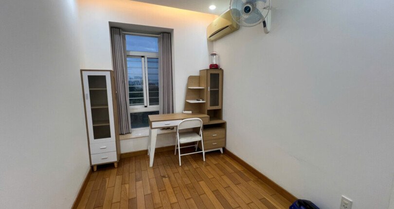 ban can ho sky garden 3 9 9 810x430 - Bán nhanh căn hộ Sky Garden 3. Căn góc diện tích 72m2 Nhà đẹp- View trực diện hồ bơi- Giá 4.450 Tỷ