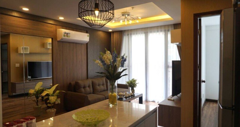 bep can ho ban 16 810x430 - Bán căn hộ chung cư Scenic Valley 1, 70m2, giá 4.9 tỷ, đầy đủ nội thất , xem nhà dễ.