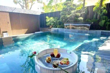 biet-thu-ban-co-ho-boi-rieng