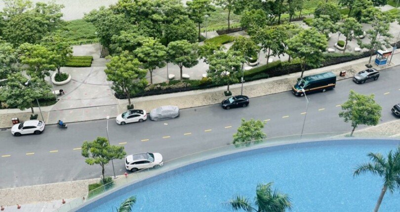 can ho lien ke song va ho boi noi khu 810x430 - Giá cho thuê căn hộ 3pn Chung cư Midtown m7 Phú Mỹ Hưng Quận 7 T9/2024