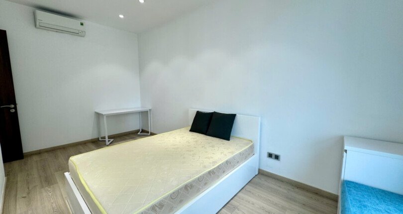 cho thue can ho midtown m7 24 810x430 - Cho thuê căn hộ Midtown Tòa M7. DT 105m2 Nhà thiết kế 3 Phòng-2wc- Nội Thất đầy đủ- Tầng sân vườn. Giá 46 Triệu/Tháng