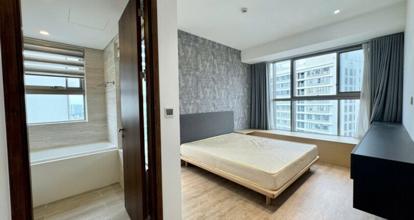 cho thue can ho midtown m7 9 810x430 - Cho thuê căn hộ Midtown Tòa M7. DT 105m2 Nhà thiết kế 3 Phòng-2wc- Nội Thất đầy đủ- Tầng sân vườn. Giá 46 Triệu/Tháng