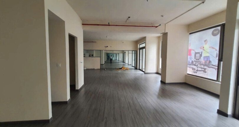 cho thue shop midtown 1 810x430 - Cho thuê Shop House tại Midtown Tòa M8. Vị trí đẹp- DT 126m2 View thoáng- Giá thuê 1.500 USD/Tháng