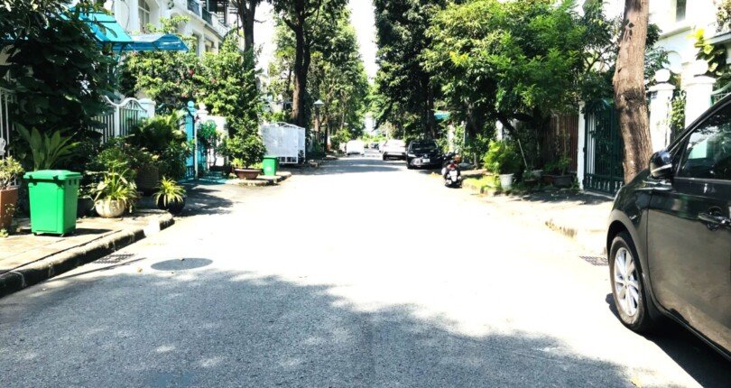duong noi khu hung thai 810x430 - Giá mua bán nhà Biệt thự nguyên căn kiểu B1 Khu dân cư Hưng Thái 2 Quận 7 T9/2024