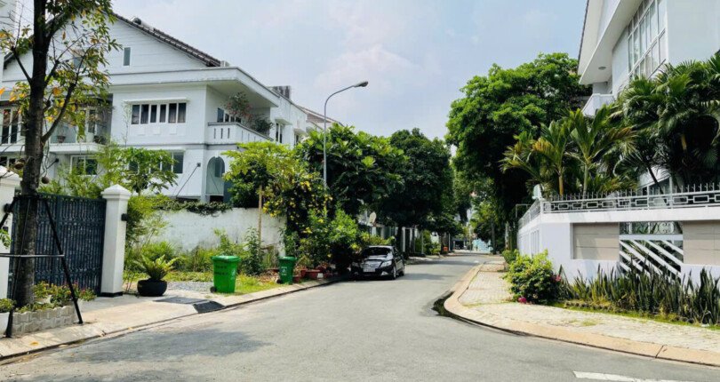 hinh anh mua ban nha biet thu nguyen can khu dan cu phu my quan 7 t10 2024 810x430 - Giá mua bán nhà Biệt thự nguyên căn Khu dân cư Phú Mỹ Quận 7 T10/2024