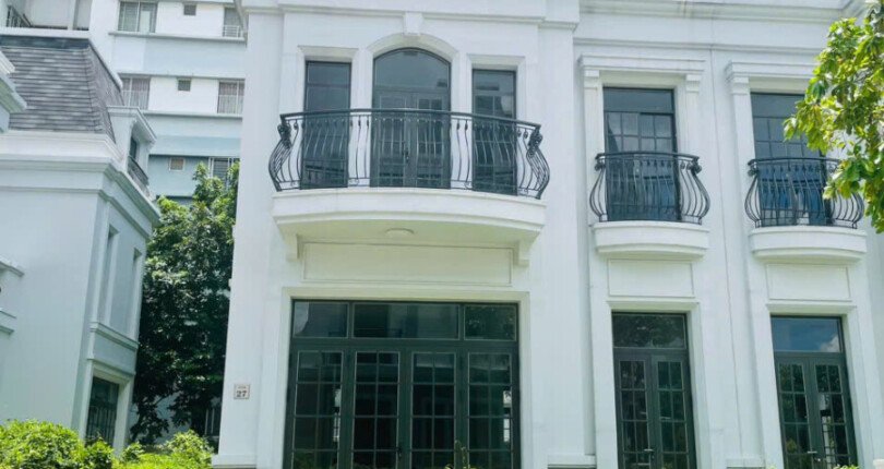 hinh anh mua ban nha biet thu sog lap khu amelie villa phu my hung t10 2024 810x430 - Giảm giá bán gấp nhà Biệt thự song lập Khu Amelie Villa Phú Mỹ Hưng t10/2024
