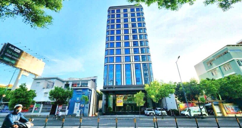 hinh anh mua ban toa nha duong le van sy quan phu nhuan t9 2024 810x430 - Giá mua bán tòa nhà góc đường Lê Văn Sỹ phường 13 Quận Phú Nhuận T9/2024