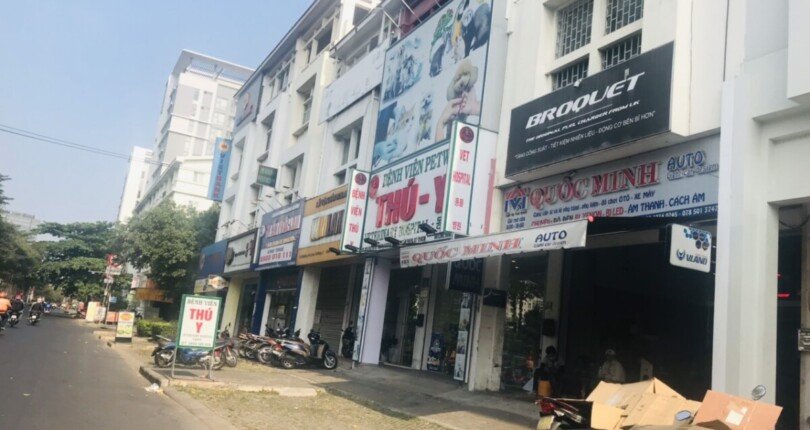 hinh anh mua nha toa nha van phong duong nguyen van linh quan 7 t10 2024 810x430 - Giá mua bán tòa nhà văn phòng nguyên căn số 39 đường Nguyễn Văn Linh Quận 7 T10/2024
