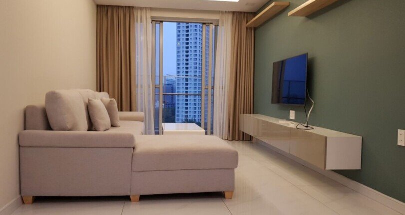 hinh anh phong khach can ho cho thue 2 810x430 - Cho thuê căn hộ chung cư Scenic Valley 1, 151m2, 04PN, giá cho thuê 1.800usd/tháng, nội thất đầy đủ.