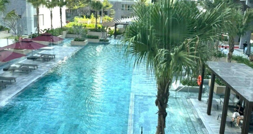 ho boi noi khu cardinal court 810x430 - Giá cho thuê căn hộ 2pn Chung cư Cardinal Court Phú Mỹ Hưng Quận 7 T9/2024