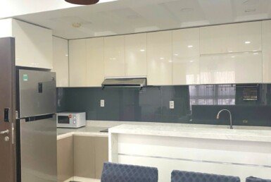 khong-gian-bep-trong-can-ho-ban