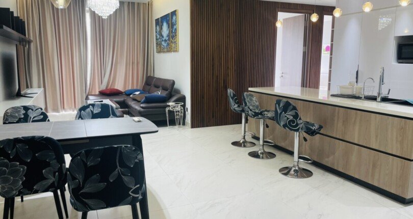 khong gian bep va phong an trong can ho cho thue 810x430 - Giá cho thuê căn hộ 3pn Chung cư Midtown m7 Phú Mỹ Hưng Quận 7 T9/2024