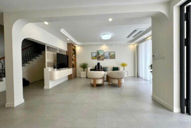 khong-gian-phong-khach-tang-tret