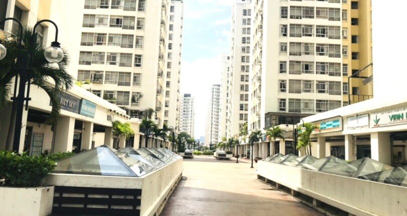 pho di bo sky garden quan 7 810x430 - Giá mua bán shop góc mặt đường phố đi bộ Chung cư Sky Garden 3 Quận 7 T9/2024