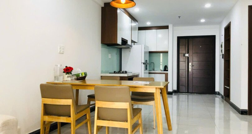 phong an can ho ban 13 810x430 - Bán căn hộ chung cư ScenicValley 1, 80m2, 02pn, giá 5.650 tỷ, đầy đủ nội thất, view hồ bơi.