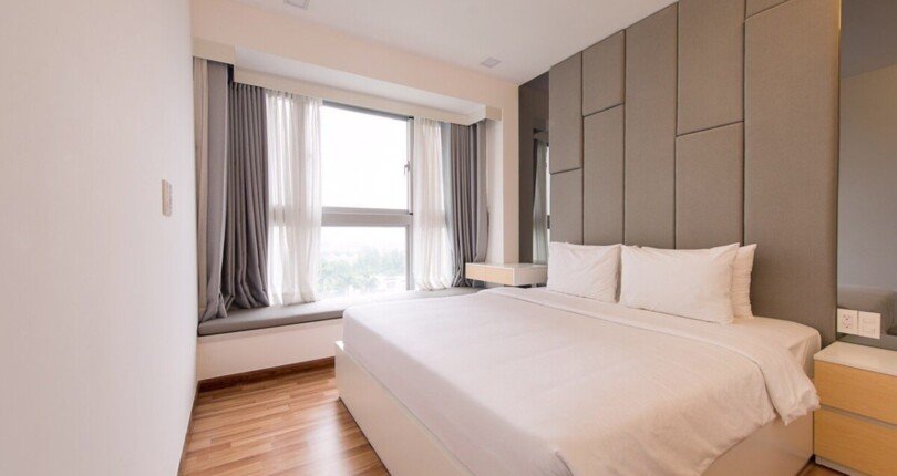 phong ngu can ho cho thue 7 810x430 - Cho thuê căn góc chung cư Scenic Valley 1, 02pn, giá 21tr/tháng , nhà đẹp, đầy đủ nội thất.