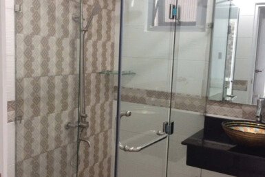 tollet-can-ho-cho-thue