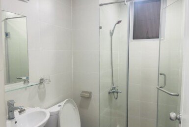 tollet-can-ho-cho-thue