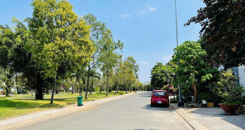 vi tri nha biet thu ban lien ke cong vien noi khu 810x430 - Giá mua bán nhà Biệt thự nguyên căn Khu dân cư Phú Mỹ Quận 7 T10/2024